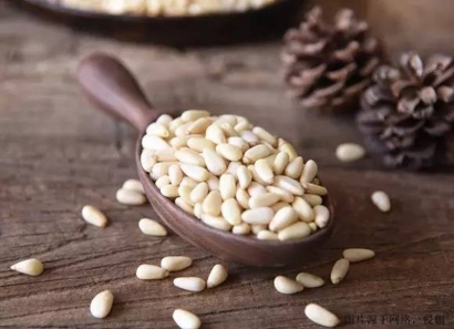 進(jìn)口堅(jiān)果怎么清關(guān)?廣州進(jìn)口堅(jiān)果代理報關(guān)流程資料