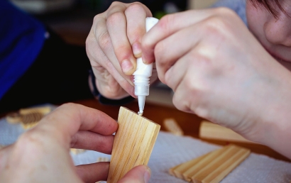 膠水進口清關代理服務