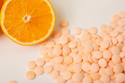 新加坡壓片糖果進口清關(guān)資料代理上海機場食品案例