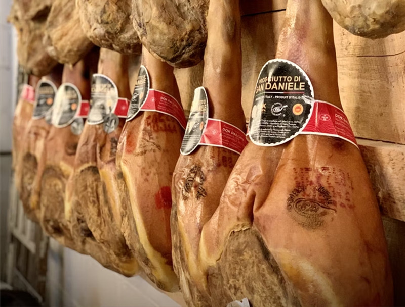 1653908828100107.jpg 進(jìn)口西班牙火腿報(bào)關(guān)公司.jpg